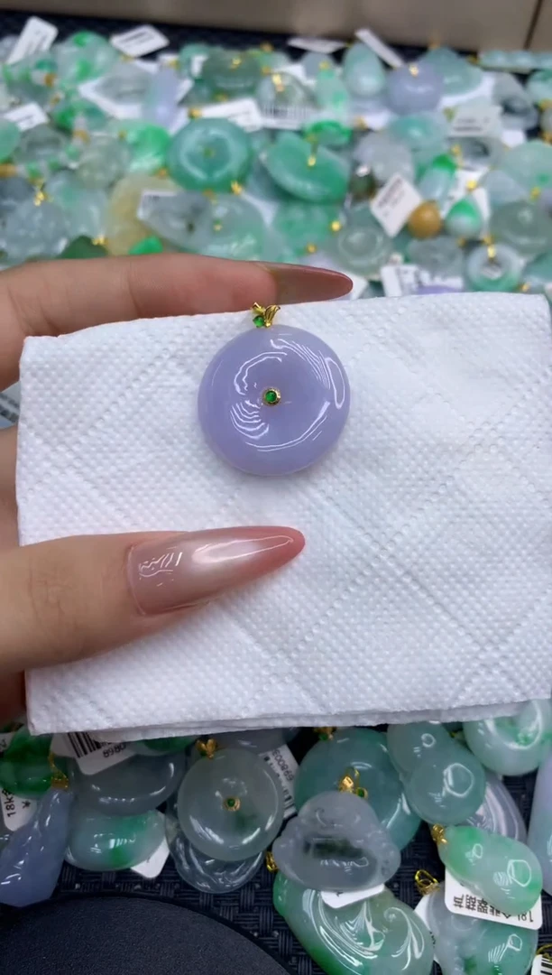 颈饰18K金镶嵌翡翠天然缅甸A货翡翠