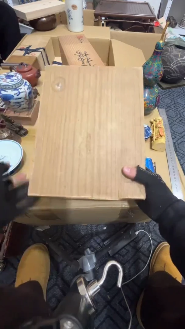 胶****。藏赖收藏高端美术工艺品