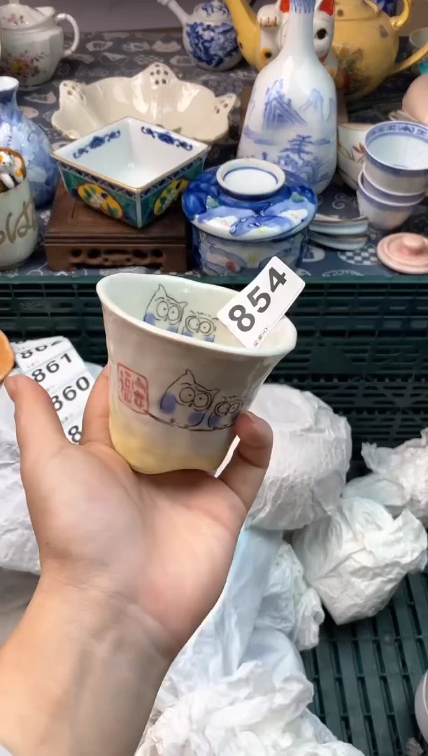 瓷片现*友( ⊙ o ⊙ )( ⊙ o ⊙ )
