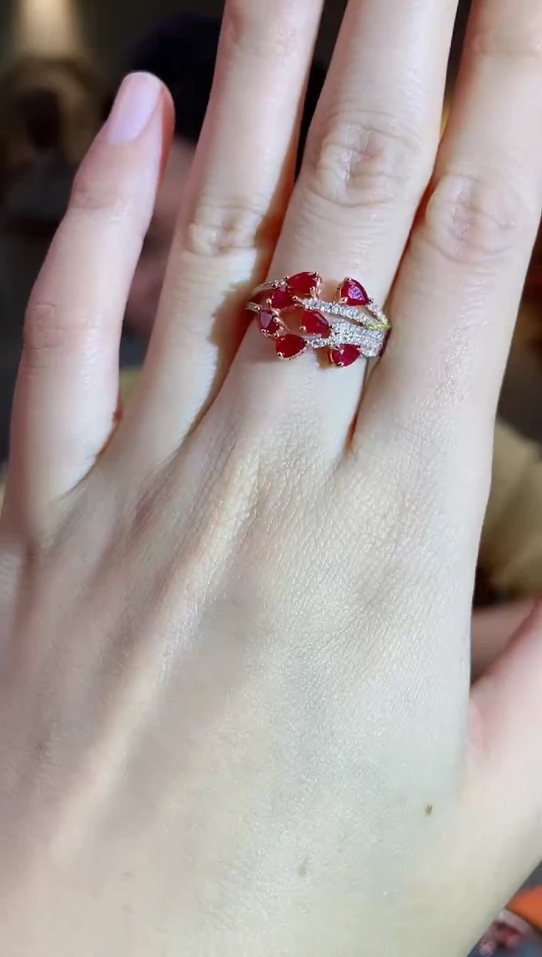 银S925镶嵌手饰红宝石手饰