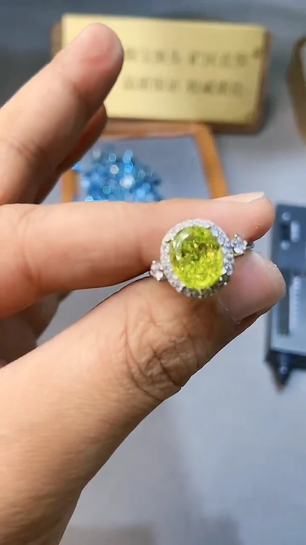 【闪购商品】橄榄石戒指银S925镶嵌354