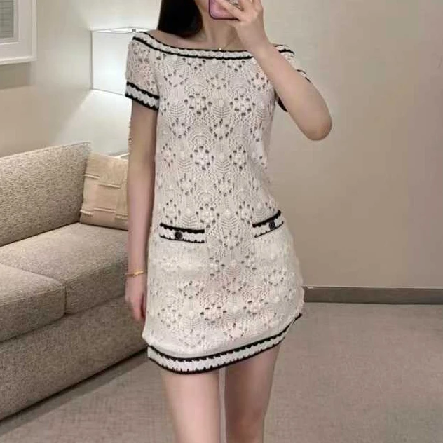 99新 Chanel/香奈儿 36码22C早春白色黑边一字领针织连衣裙