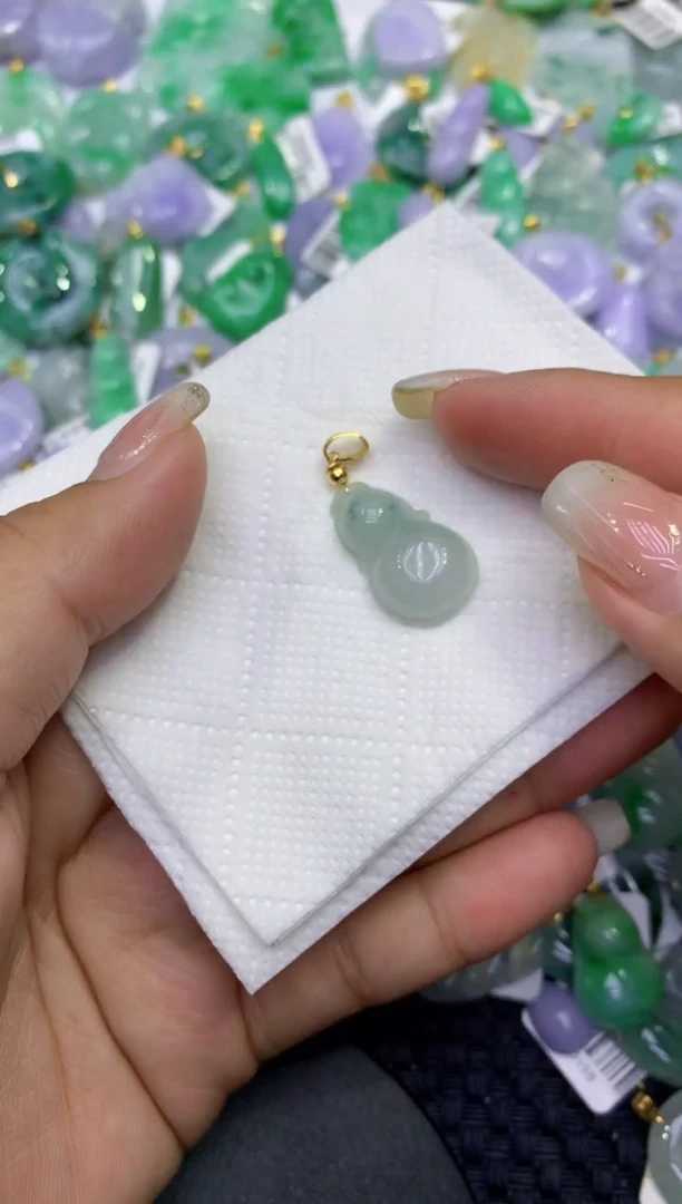 颈饰未镶嵌翡翠天然缅甸A货翡翠