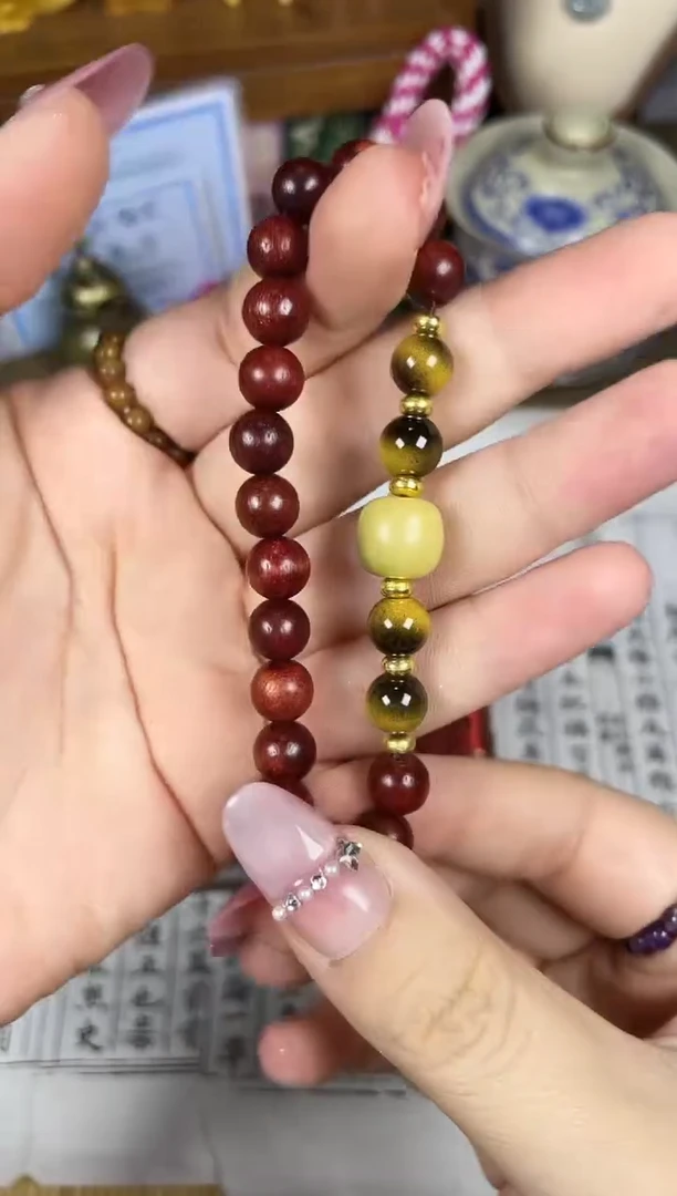 非洲檀香手串/手链菩提木质玉石手串/多发性其一/不带盒子