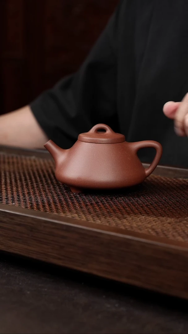 茶壶紫砂底槽清子冶