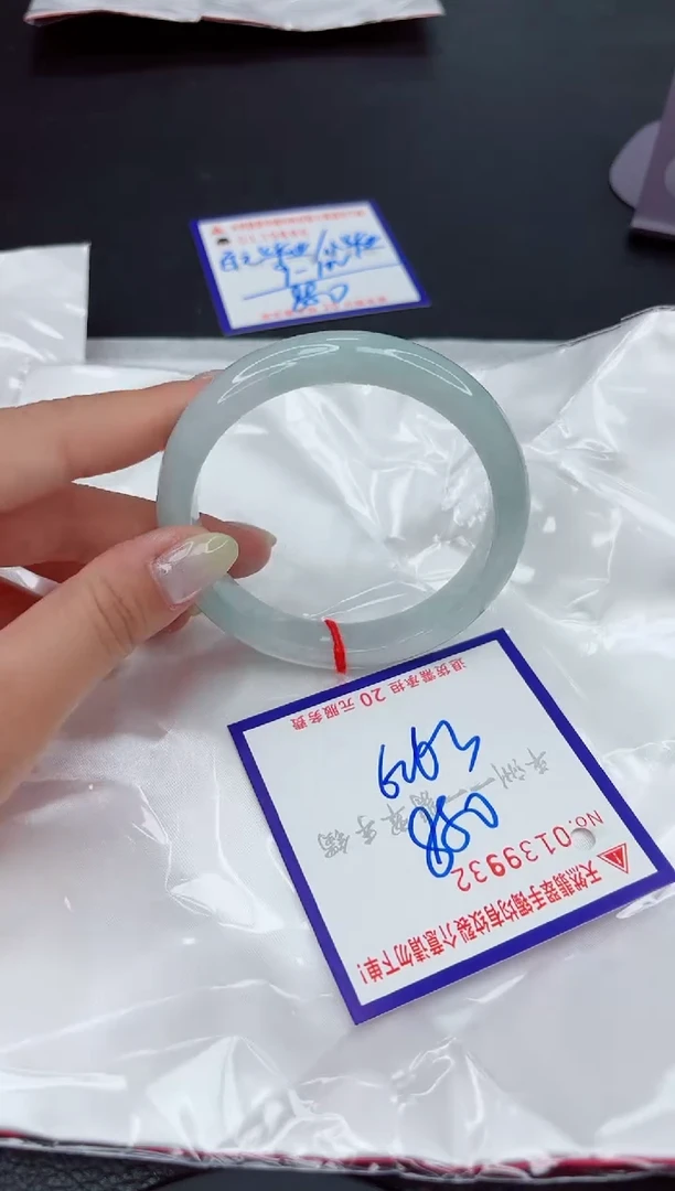 翡翠手镯未镶嵌111111111111