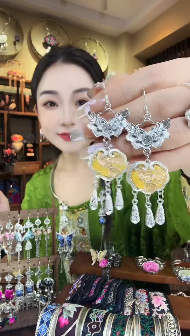 刺绣非遗刺绣民族风耳环