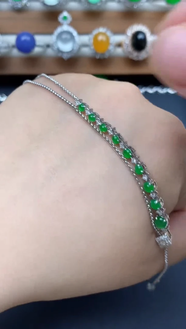 颈饰18K金镶嵌翡翠497-中国好珍宝