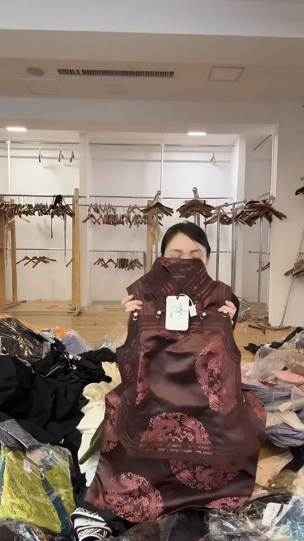 马甲  L 115斤以里