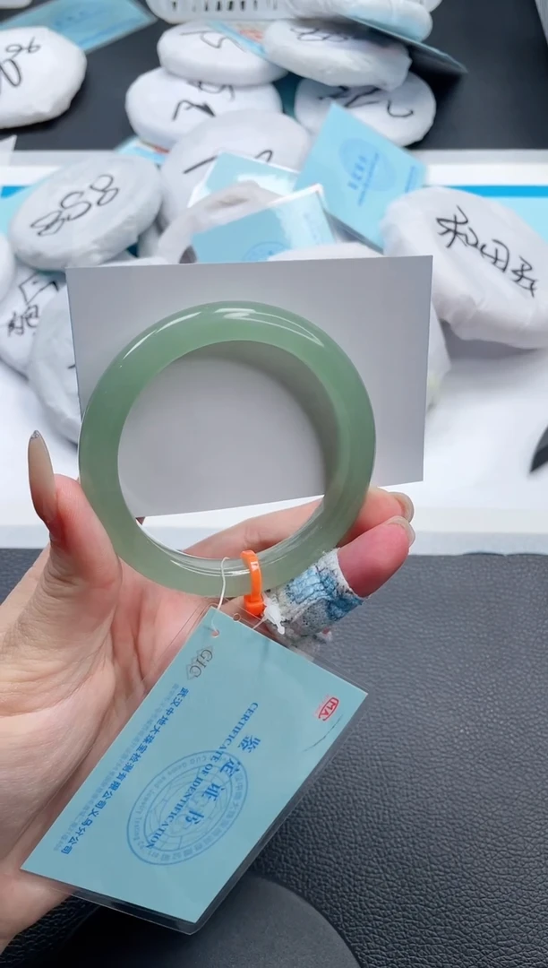 石英质玉手镯未镶嵌4V281-57