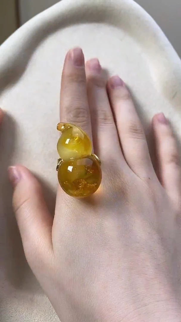 未镶嵌琥珀戒指戒指