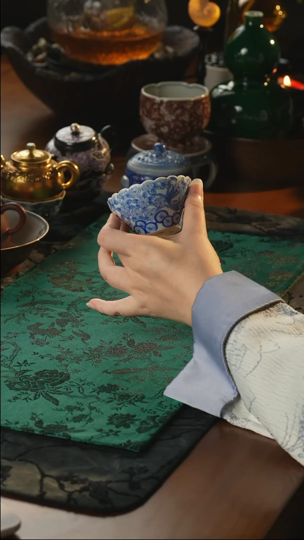 瓷片青樵轩