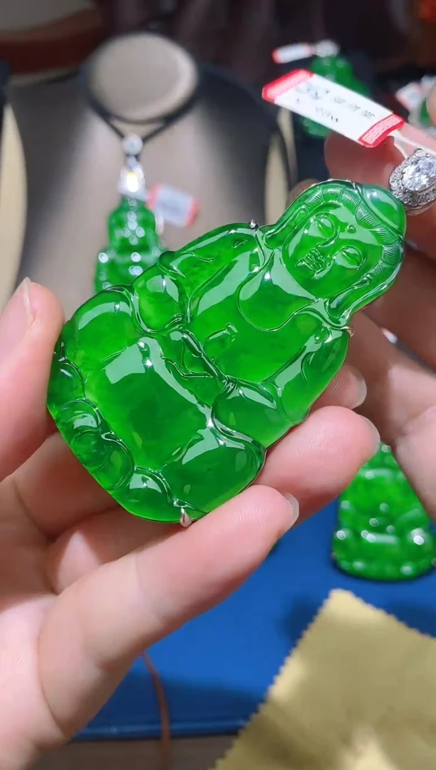 【闪购商品】翡翠颈饰未镶嵌天然A货翡翠T22