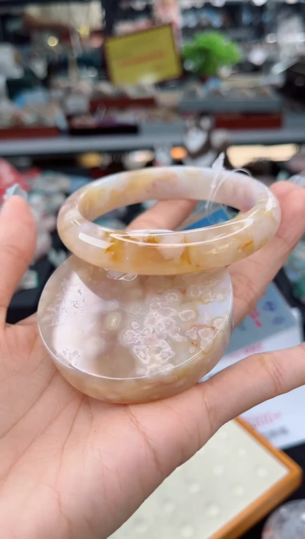 【闪购商品】石英质玉手镯未镶嵌63圈口（赠品镯心）3590421