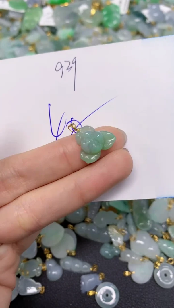 【闪购商品】翡翠颈饰18K金镶嵌 天然翡翠A货