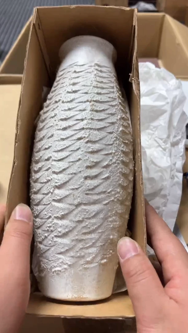 高端精品瓷器一物一拍