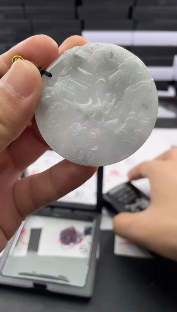 颈饰未镶嵌翡翠....8/31/.71