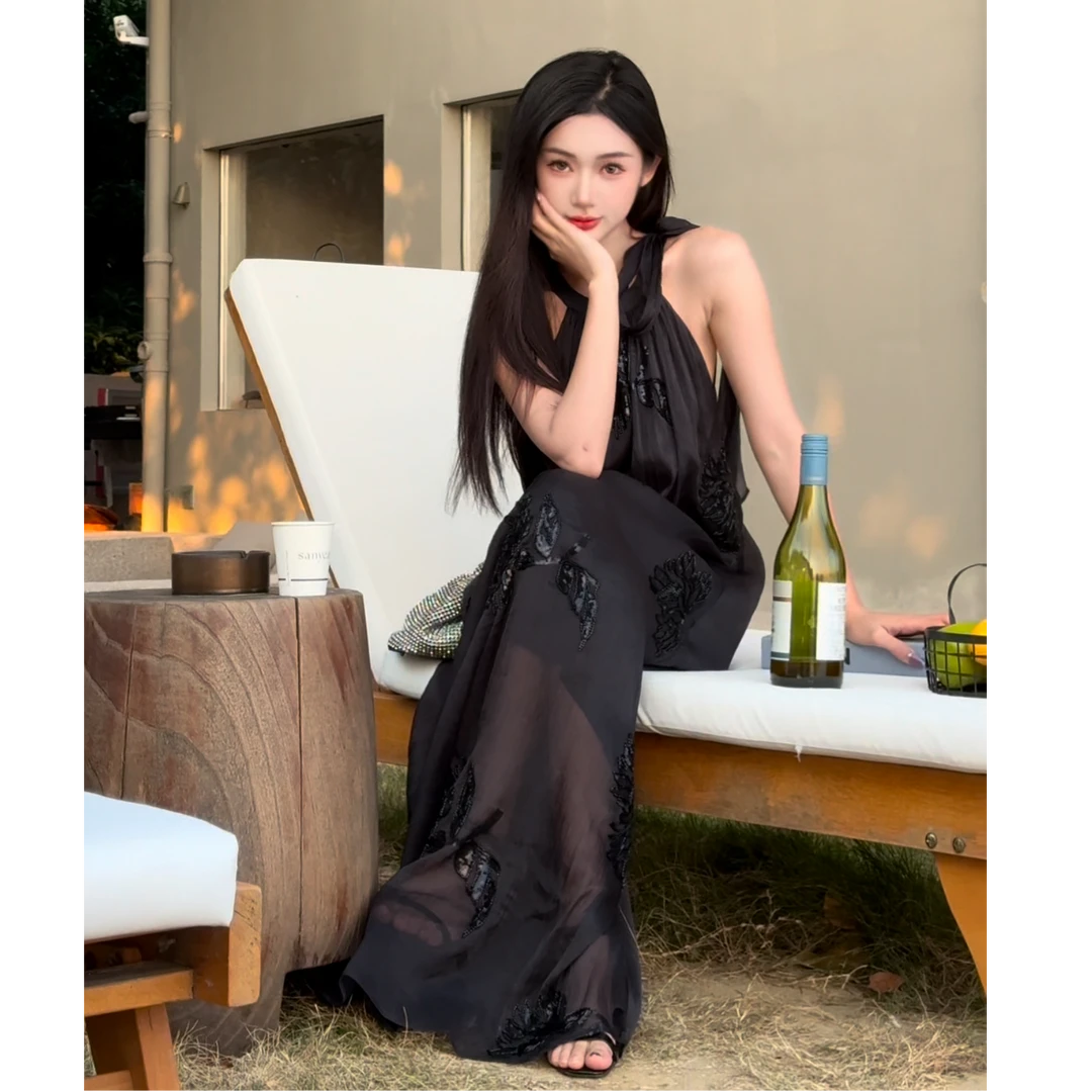 【子纯】法式复古气质黑色蕾丝挂脖连衣裙M119