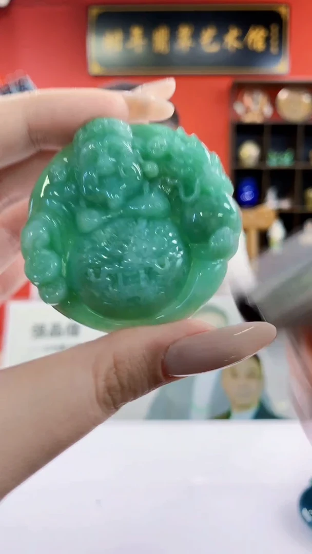 定制翡翠未镶嵌翡翠A货多样性发其一