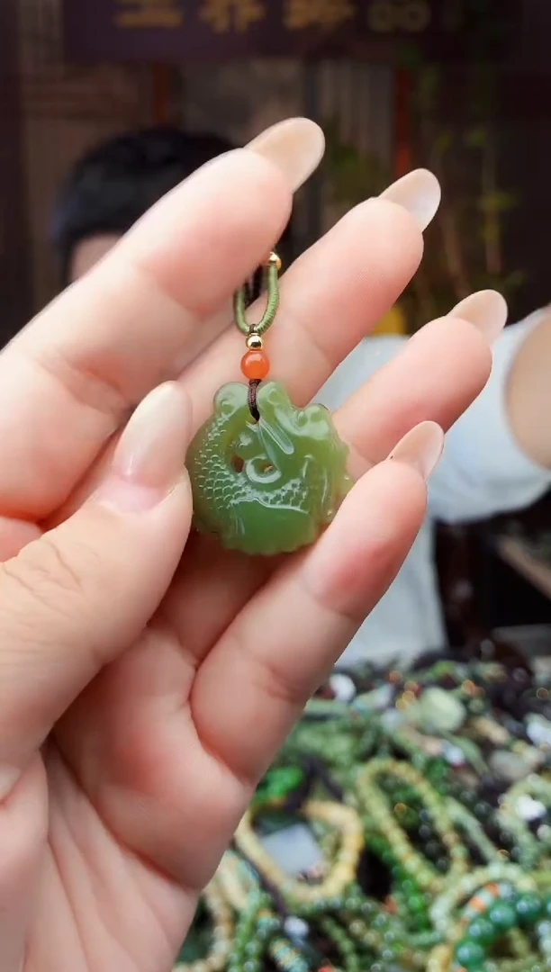 颈饰未镶嵌和田玉多样性发货拍一发一