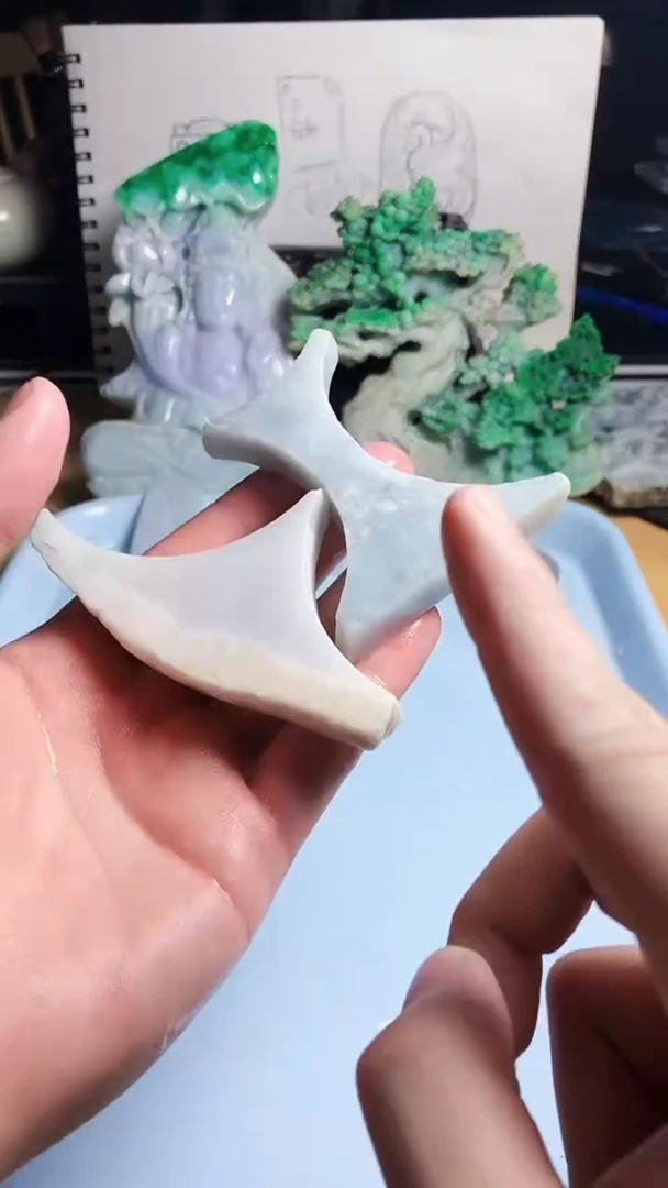 翡翠未镶嵌颈饰A货翡翠