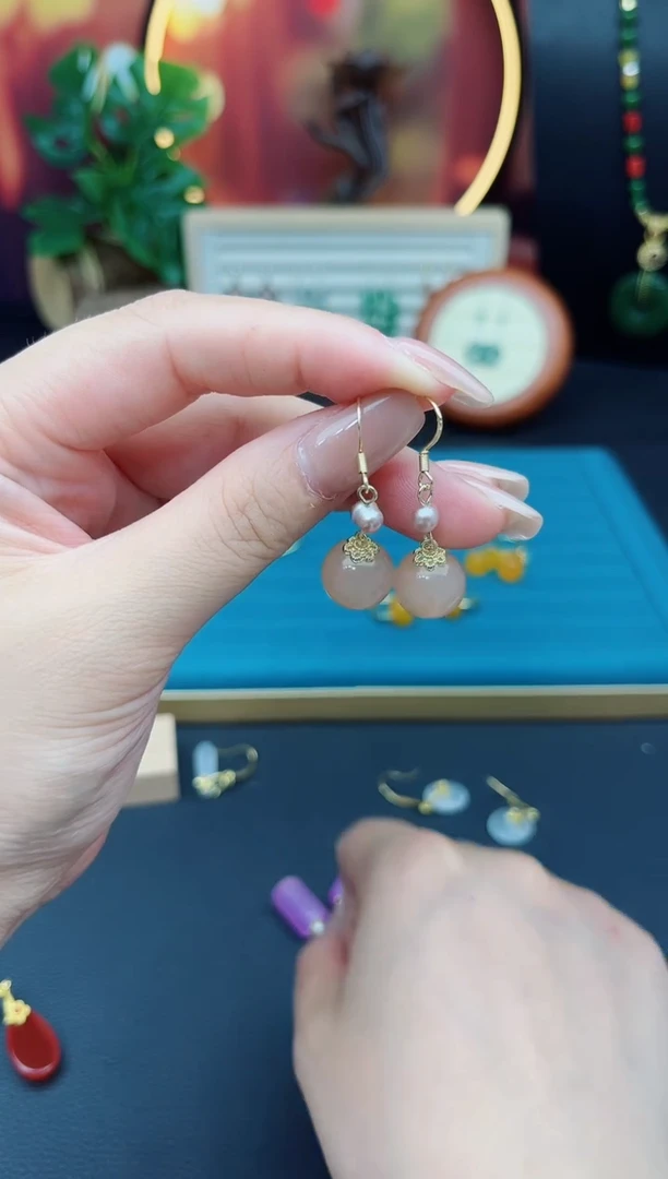 玛瑙/玉髓耳饰银S925镶嵌218000