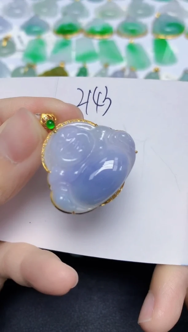 翡翠18K金镶嵌颈饰天然缅甸翡翠A货