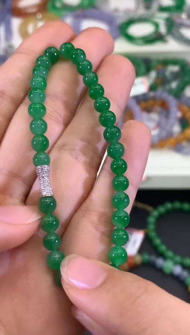 未镶嵌手串翡翠B209
