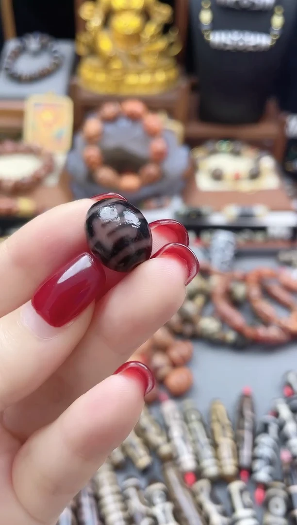 玛瑙/玉髓散珠黑金达洛无界