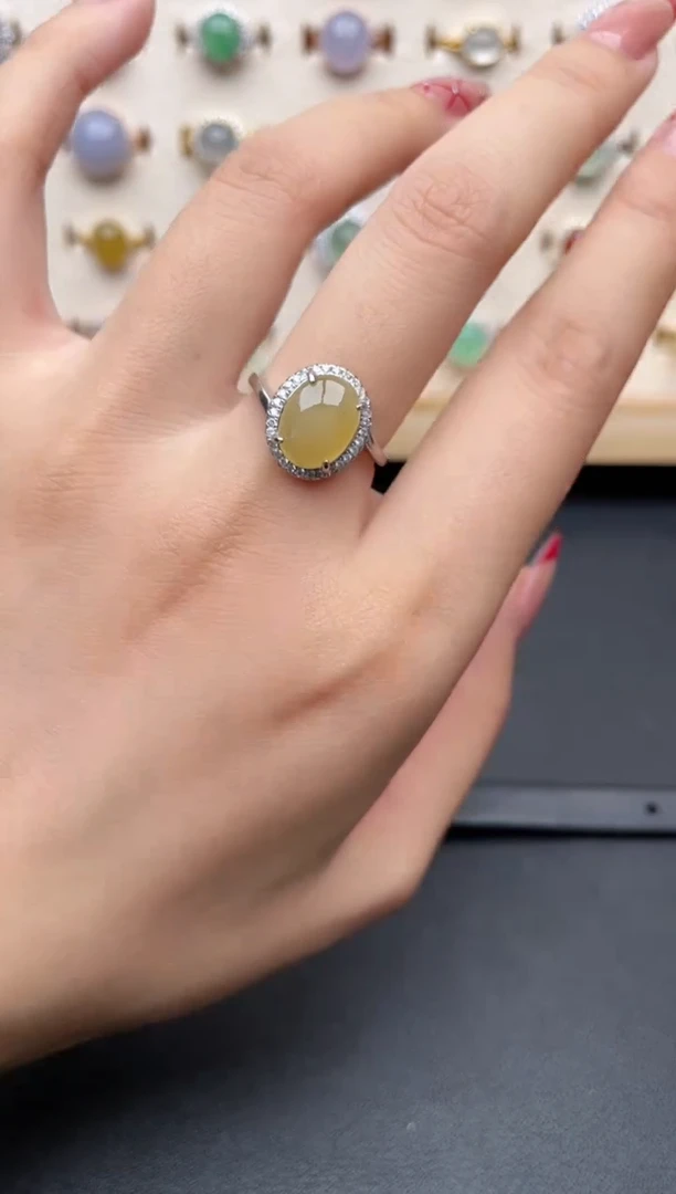 【闪购商品】翡翠戒指银S925镶嵌一物一证一礼盒