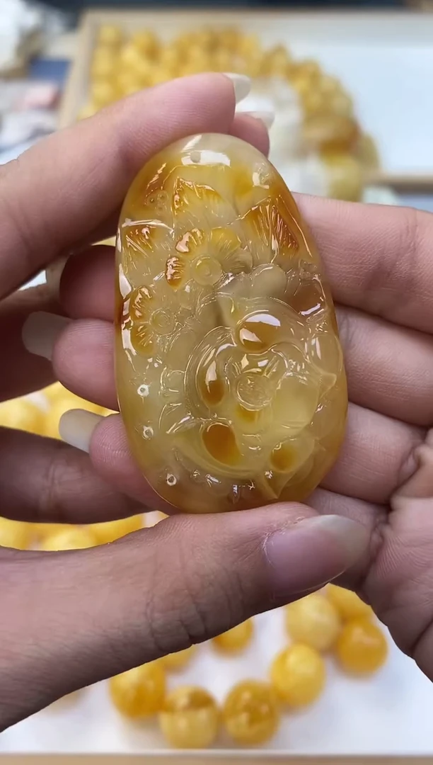 未镶嵌琥珀裸石天然琥珀蜜蜡