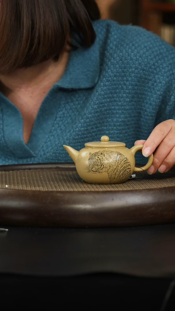 茶壶紫砂本绿 水平 180cc左右