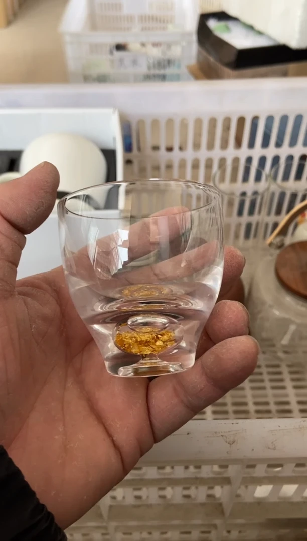 杯无运费险有瑕疵的摄影的产品有使用过的痕迹有点脏介意勿拍