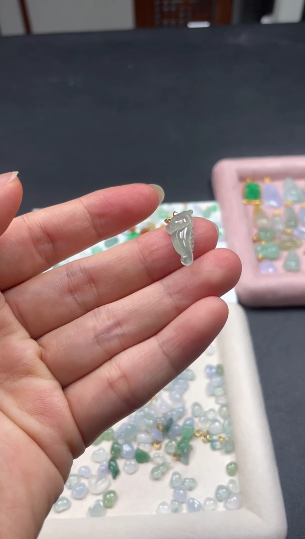 翡翠银S925镶嵌吊坠(不含链)1个 693