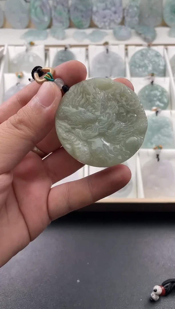 颈饰未镶嵌翡翠....10/13/.167