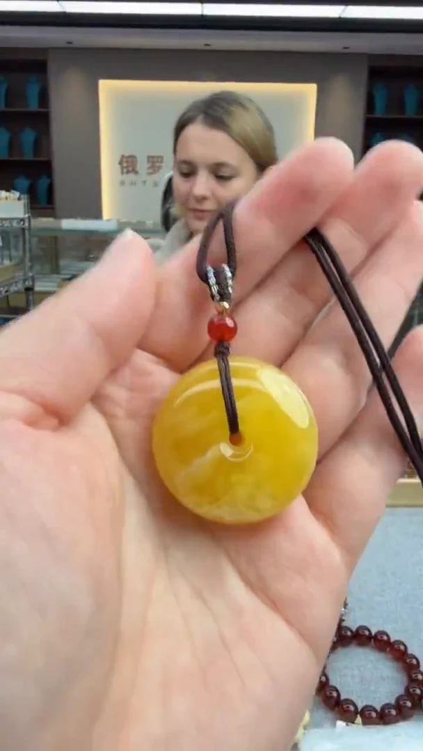 琥珀颈饰未镶嵌70秒拍号 假一罚三