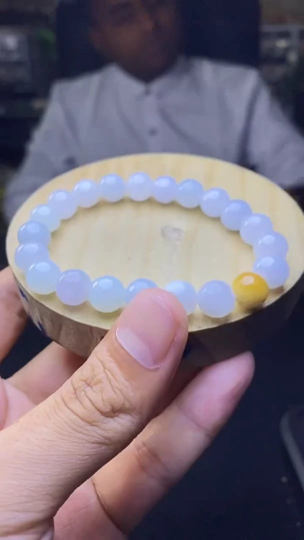 定制翡翠未镶嵌天然缅甸A货翡翠，多样性发货，拍一发一