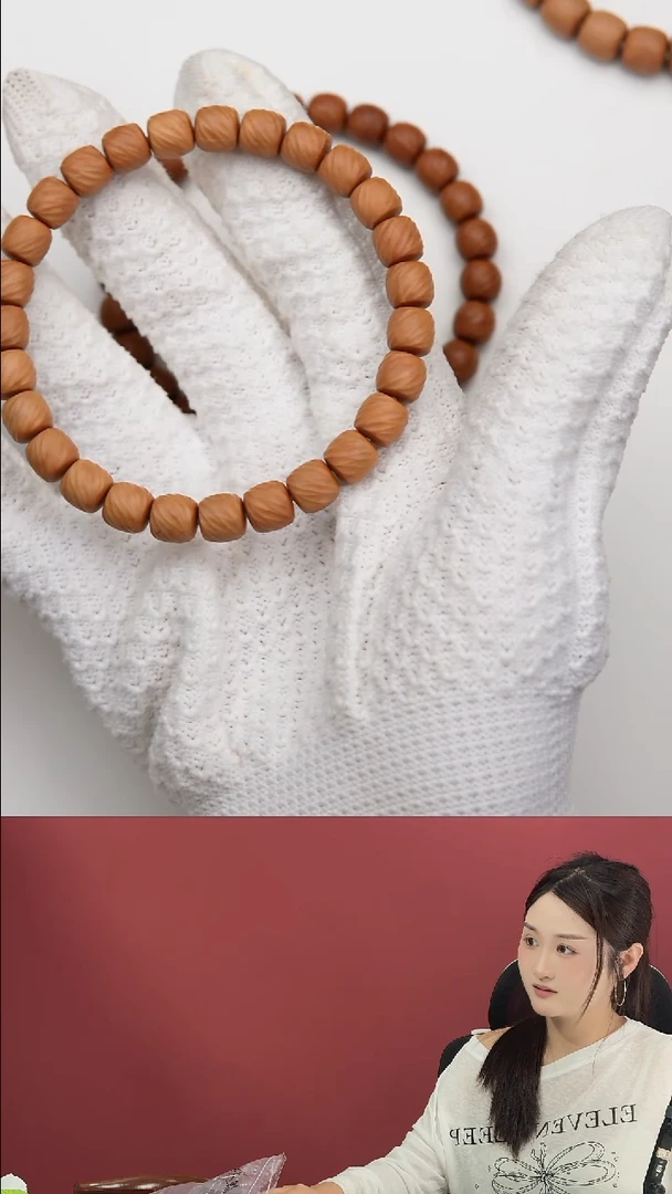 猴头核桃手串8.8道珠云锦黑点款