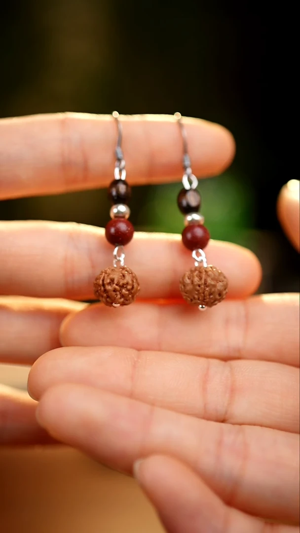 刺绣私人定制苗族手工A9342