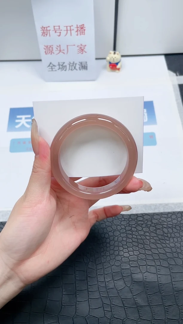 【闪购商品】石英质玉手镯未镶嵌Z166-57