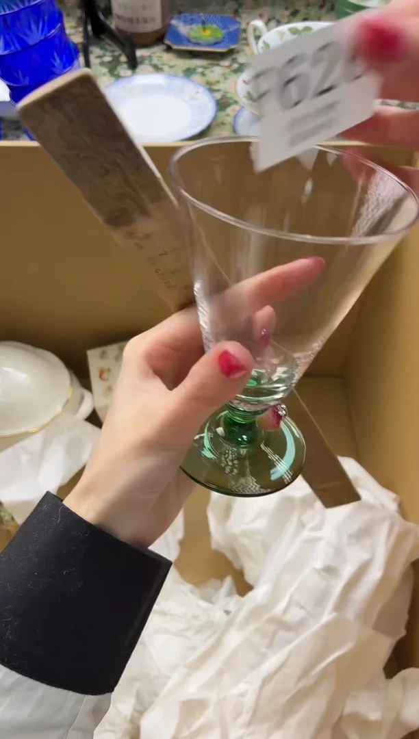 手工艺品琉璃不****?       F626