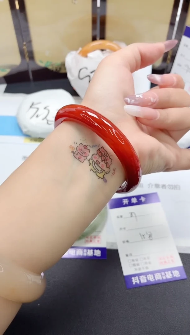 石英质玉手镯未镶嵌31/60.3（福利默认微瑕不退换）