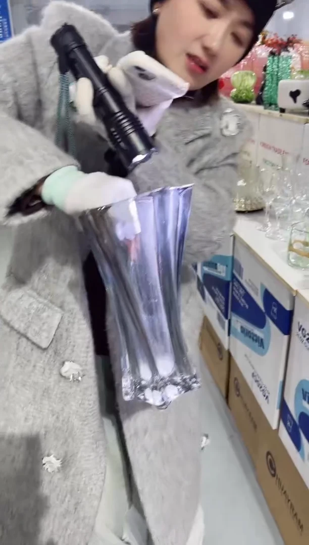 【闪购商品】玻璃燕姐花瓶大仓号-微瑕--N2EI