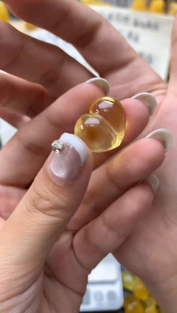 琥珀未镶嵌珠宝奇石067琥珀蜜蜡微瑕