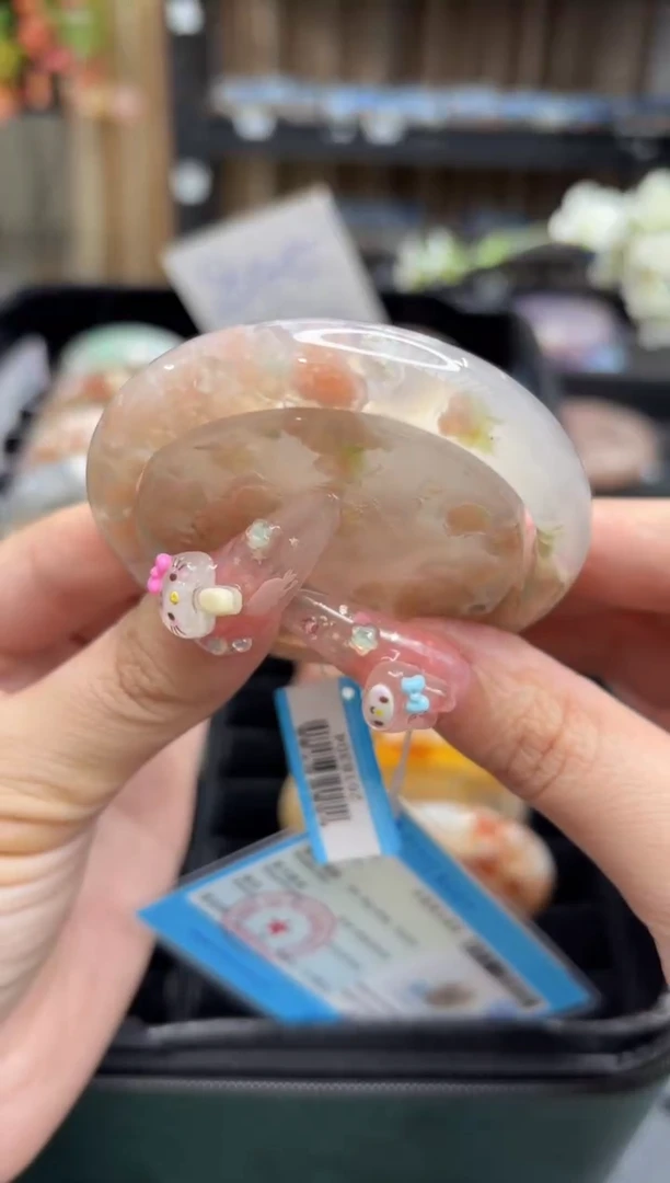 未镶嵌手镯石英质玉150(54圈赠送镯心)共生