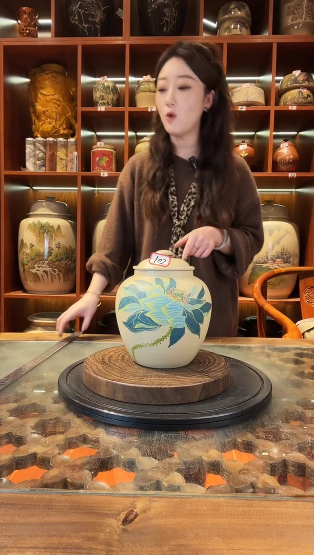 罐李正龙作品白泥小茶罐@102