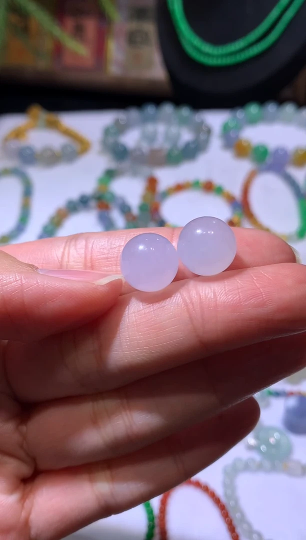 【闪购商品】定制翡翠未镶嵌11*两颗珠子2800+280