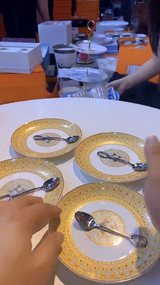鸿辉家品牌瓷器，京东包邮！