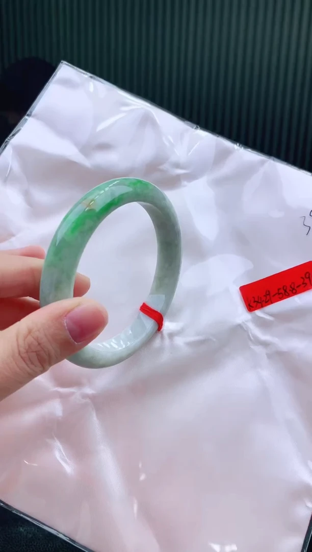 未镶嵌手镯翡翠58+