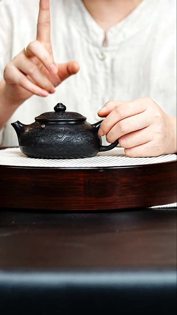 茶壶紫砂寒江  石黄 汪东升